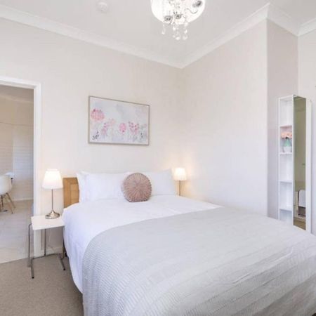 30 Foreshore Fun Swan River 1Brparking Apartment Perth Bagian luar foto